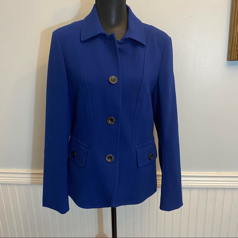NWOT Chadwick’s of Boston Womens Jacket Size 10 Royal Blue Button Closure